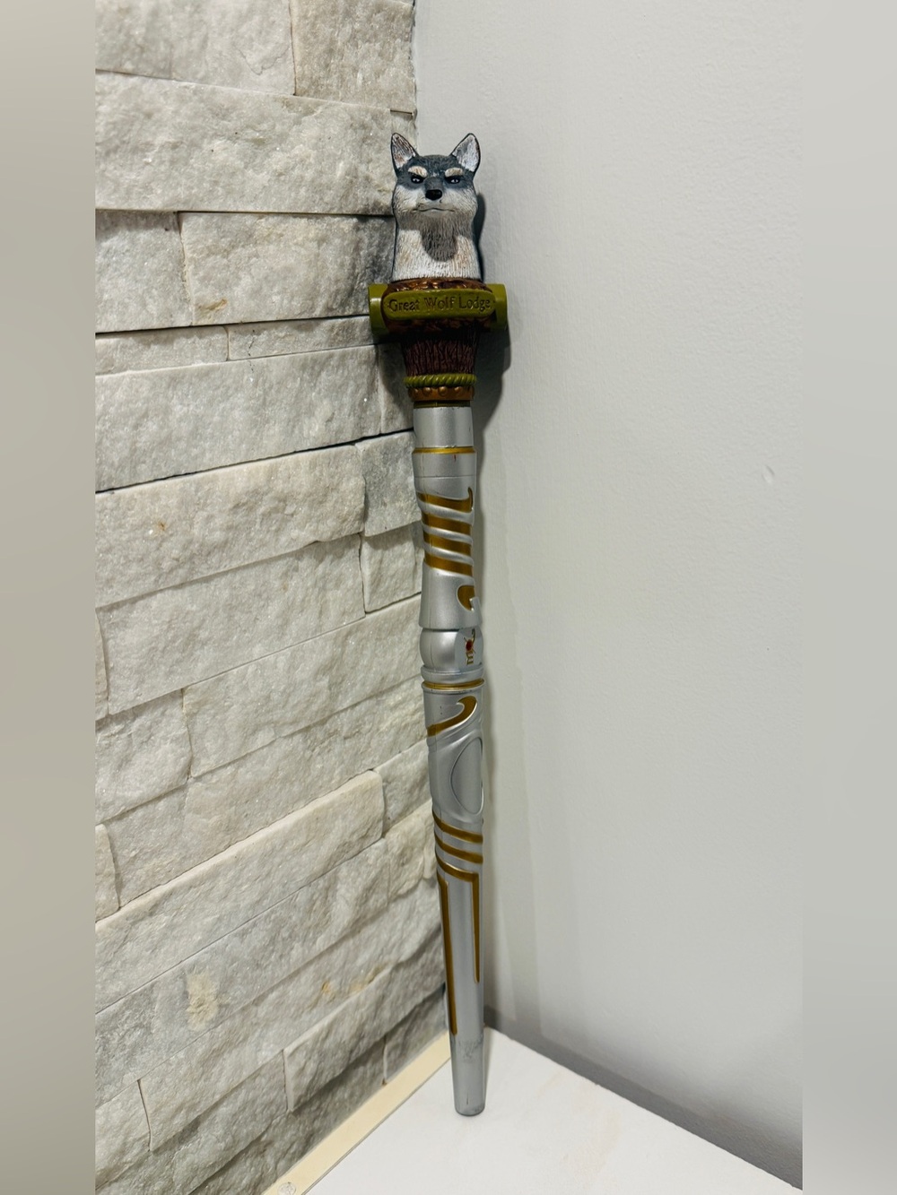 Great Wolf Lodge MagiQuest Wand with Wolf Topper - Silver & Gold